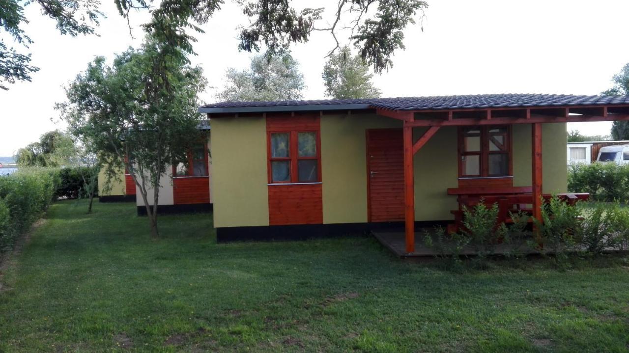 Apartments U Zelmanu Pasohlávky Kültér fotó